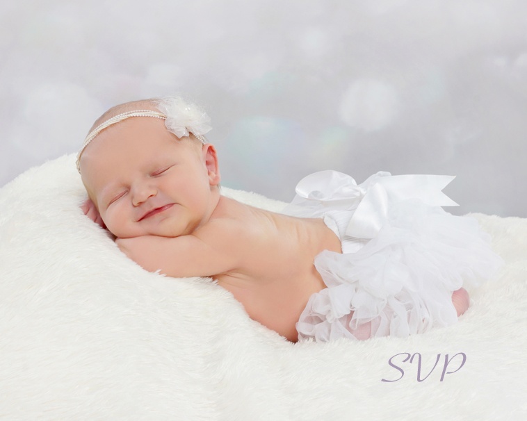 Newborn baby girl, newborn baby photographer