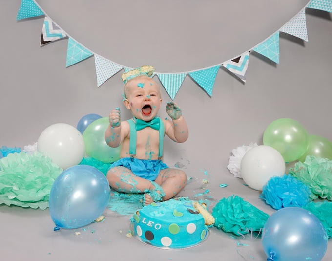 cake smash, cake smashing, 1st Birthday cake smash