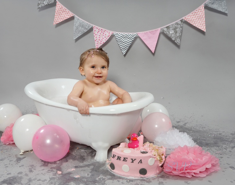 cake smash, 1st birthday cake smash, cake smashing, photography, photographer