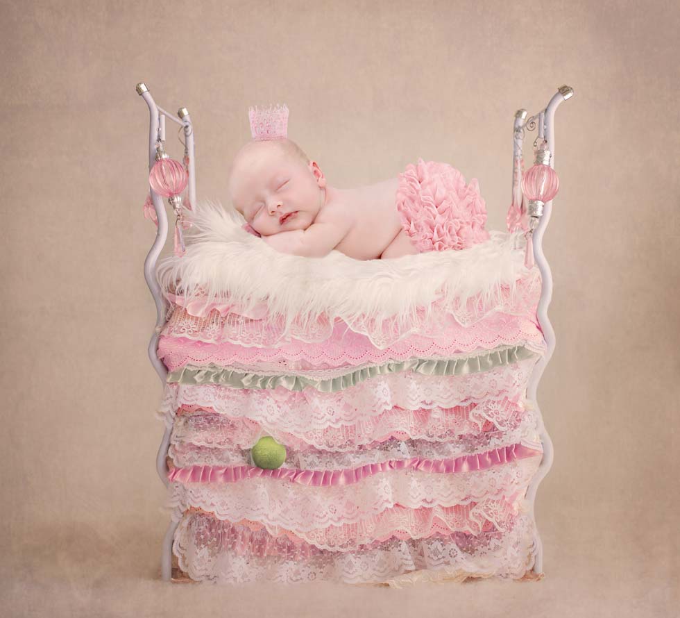 Newborn baby girl, newborn baby photographer