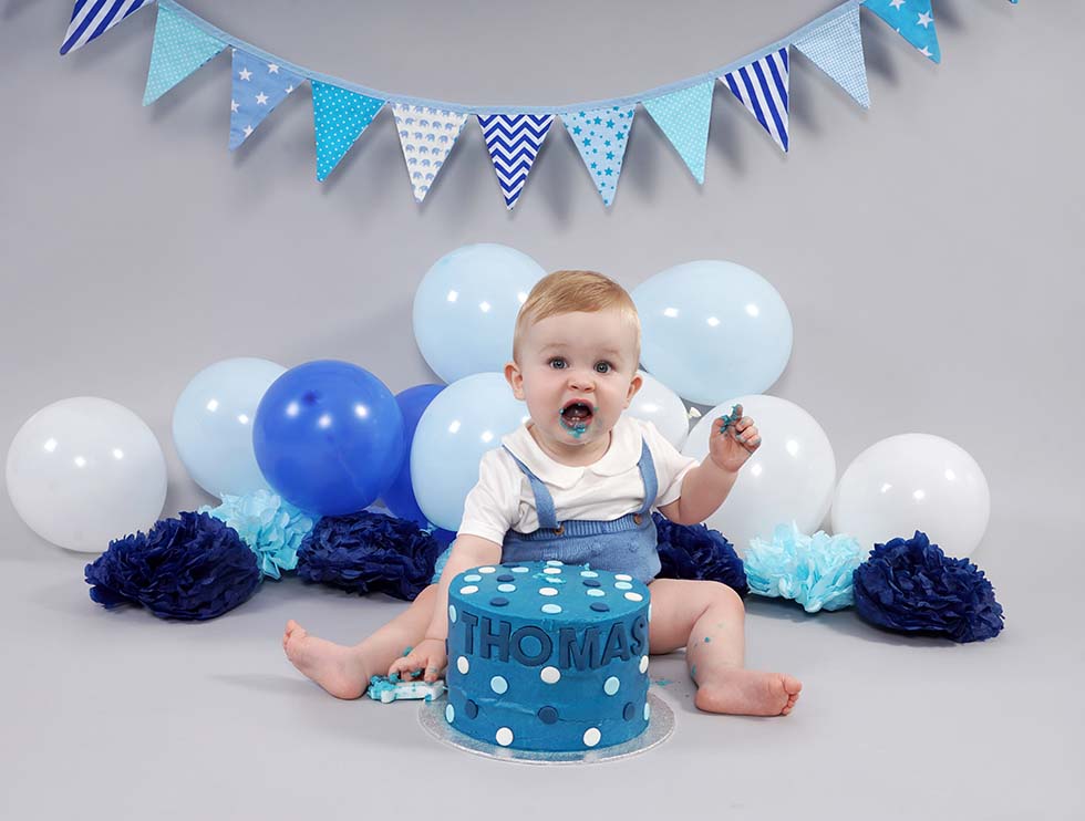 cake smash, cake smashing, 1st birthday, cake smash photoshoot, photo shoot