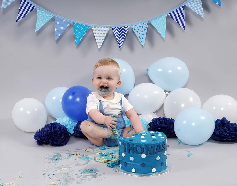 cake smash, cake smashing, 1st birthday, cake smash photoshoot, photo shoot