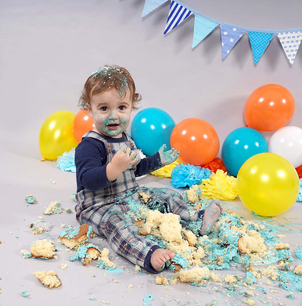 cake smash, cake smashing, 1st birthday, cake smash photoshoot, photo shoot