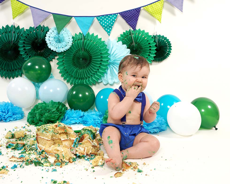 cake smash, cake smashing, 1st birthday, cake smash photoshoot, photo shoot