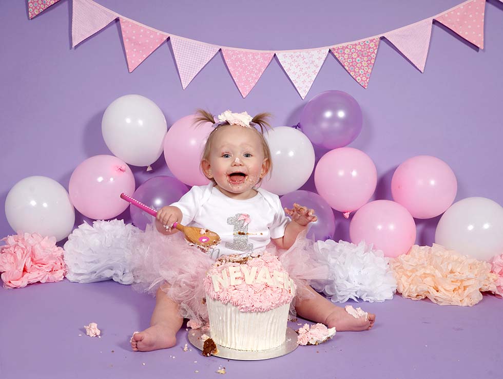 cake smash, cake smashing, 1st birthday, cake smash photoshoot, photo shoot