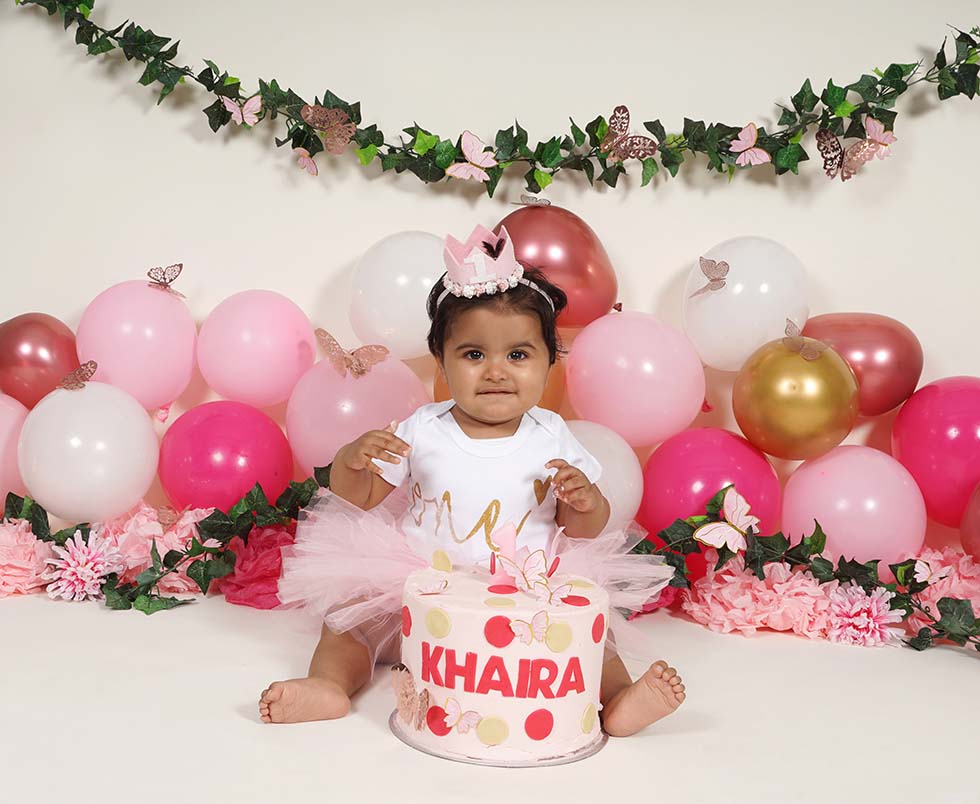 cake smash, cake smashing, 1st birthday, cake smash photoshoot, photo shoot