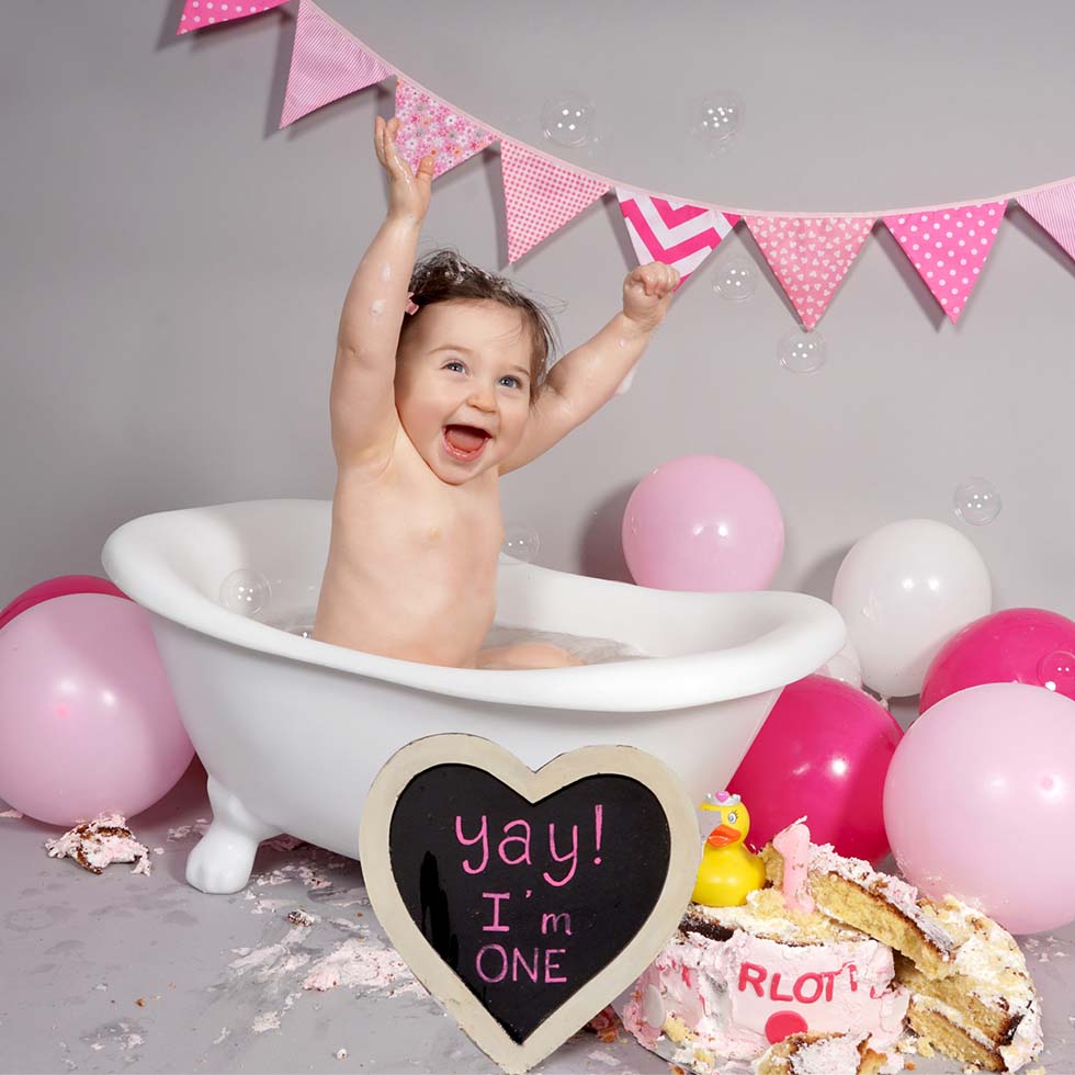 cake smash, cake smashing, 1st birthday, cake smash photoshoot, photo shoot