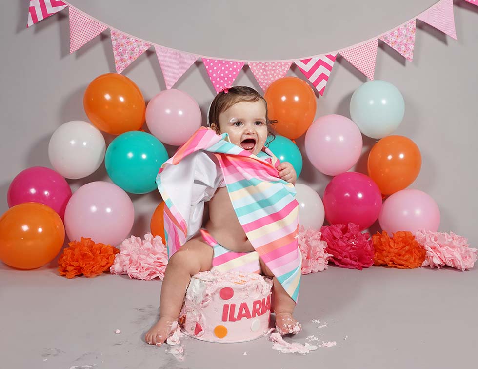 cake smash, cake smashing, 1st birthday, cake smash photoshoot, photo shoot