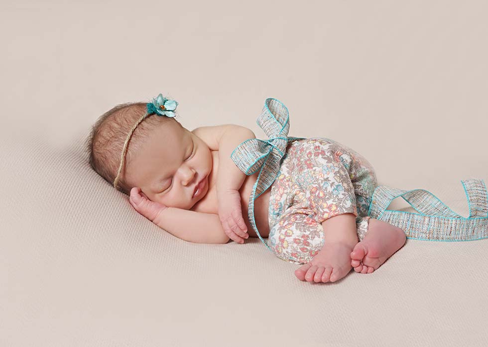 Newborn baby photoshoot, newborn photo shoot, newborn photos, newborn photographer, newborn photo session