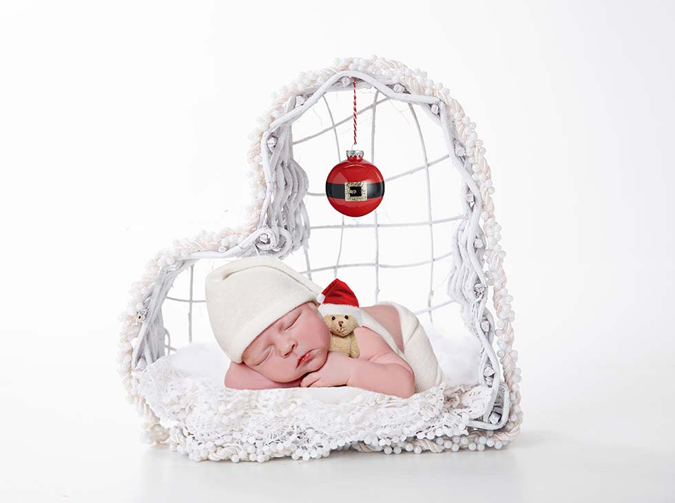 Newborn baby photoshoot, newborn photo shoot, newborn photos, newborn photographer, newborn photo session, christmas photoshoot, christmas pic, christmas image, christmas