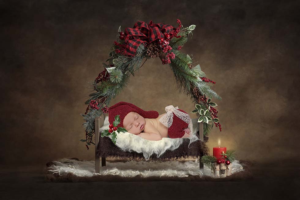 Newborn baby photoshoot, newborn photo shoot, newborn photos, newborn photographer, newborn photo session, christmas photoshoot, christmas pic, christmas image, christmas