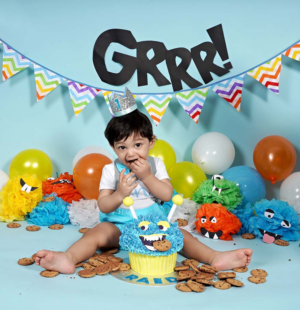 cake smash, cake smashing, 1st birthday, cake smash photoshoot, photo shoot