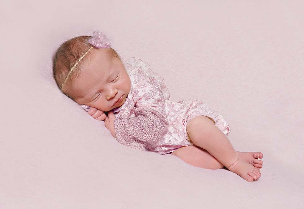 Newborn baby photoshoot, newborn photo shoot, newborn photos, newborn photographer, newborn photo session