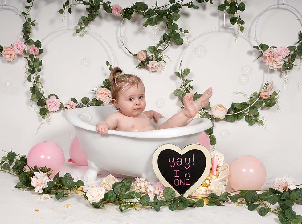 cake smash, cake smashing, 1st birthday, cake smash photoshoot, photo shoot